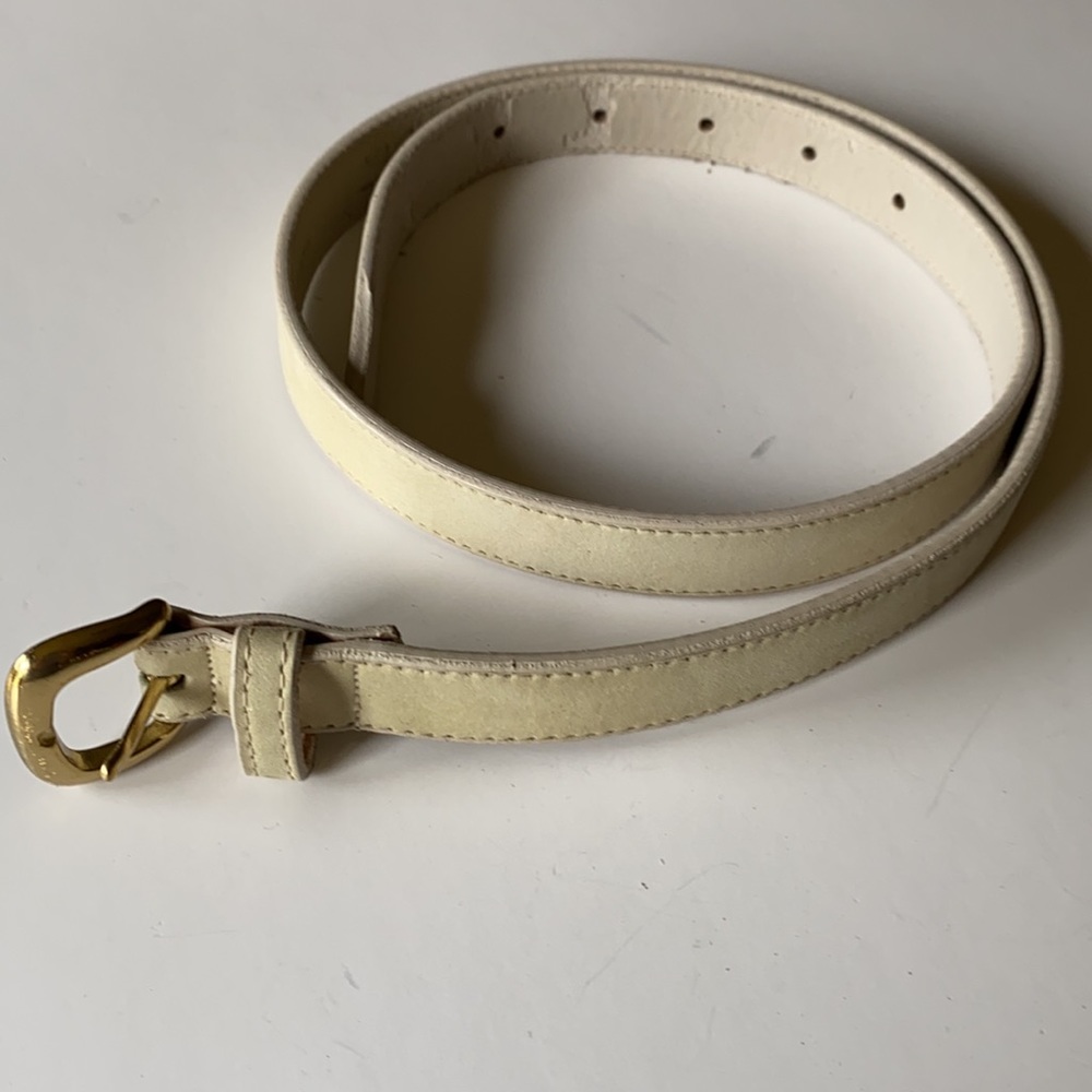 Talbots - Woman’s cream leather belt 3/4”W, Size: M fits 27-31”